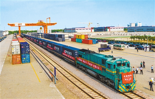 南京貨運(yùn)中心.jpg 南京貨運(yùn)中心.jpg